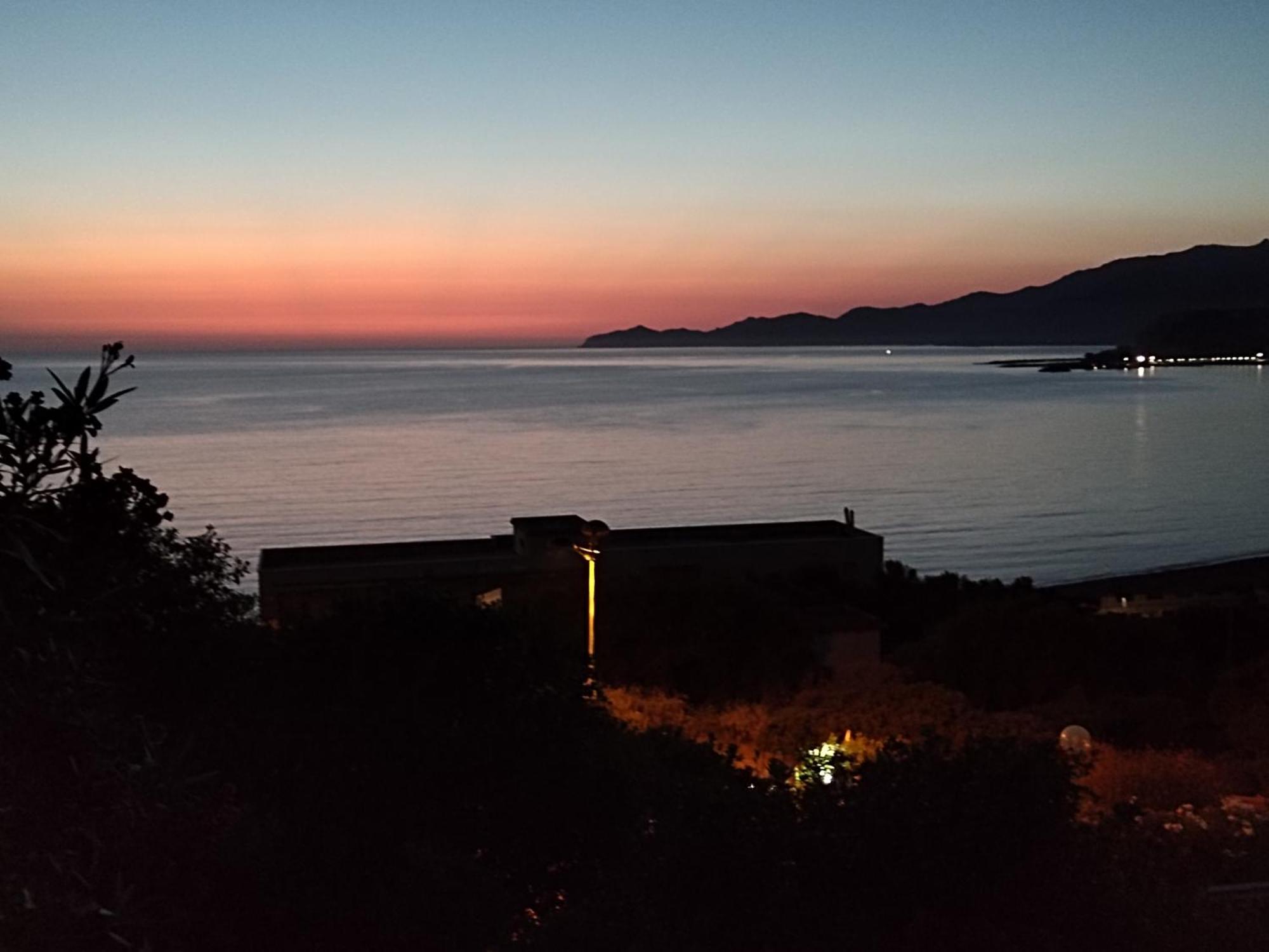 MagomadasMareviglioso Fronte Mare Sea Front公寓 外观 照片